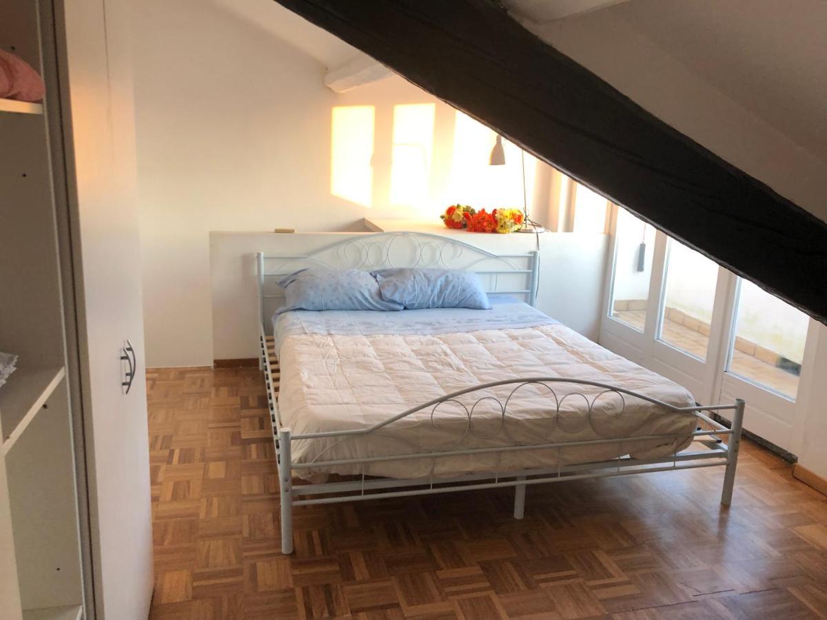 Charming 1-Bed Apartment In Milano Екстериор снимка